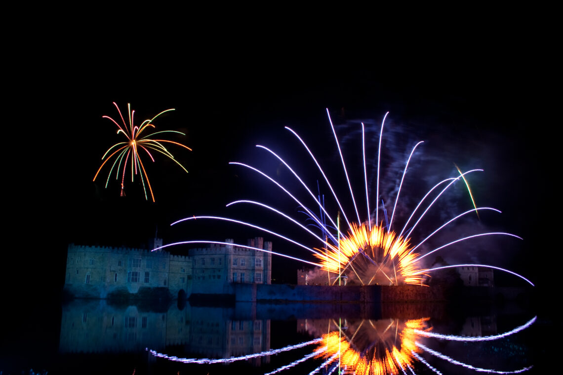 Leeds Castle Fireworks 2009